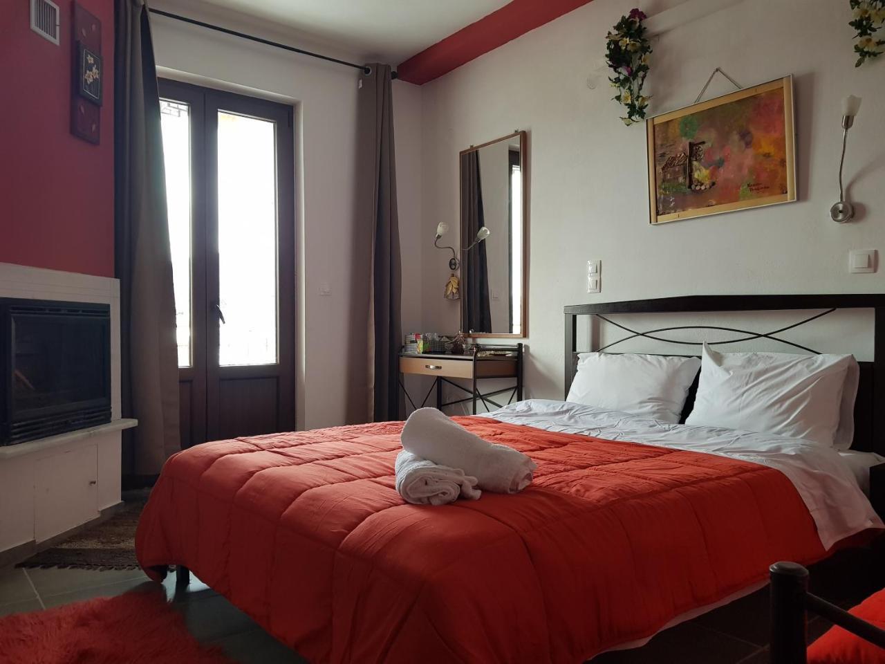 Petra & Elato Art Hotel วัลเตสซินิโก ภายนอก รูปภาพ